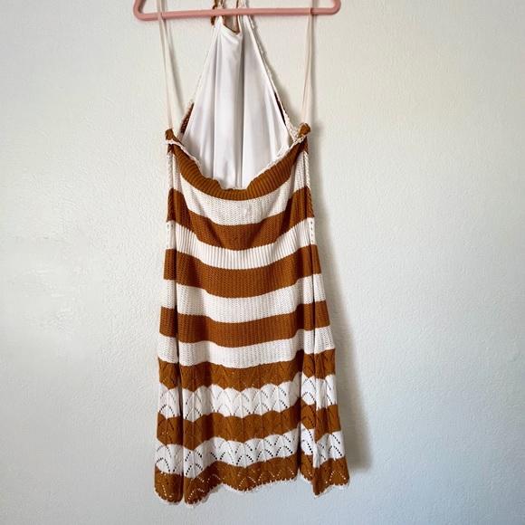 BCBG- Sweater Halter Dress in Ivory & Caramel Spice- size L - Picture 5 of 8